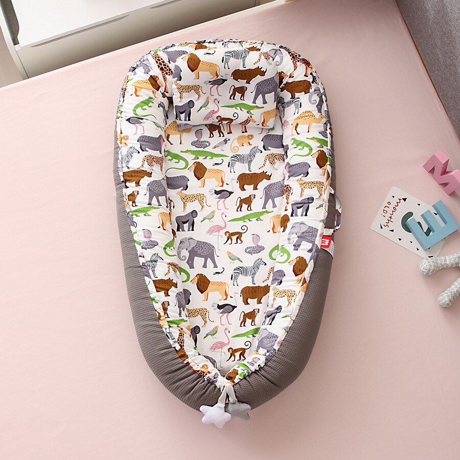 Cuna plegable desmontable para bebé, cuna biónica multifunción para viajes al aire libre, portátil: Dark grey animal