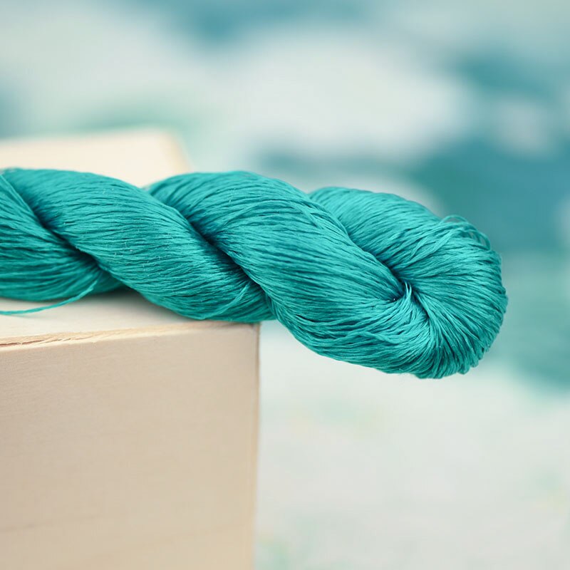 silk embroidery thread / 100% silk thread /hand embroidery embroider cross stitch/ viridity/8 gradient colors: 5