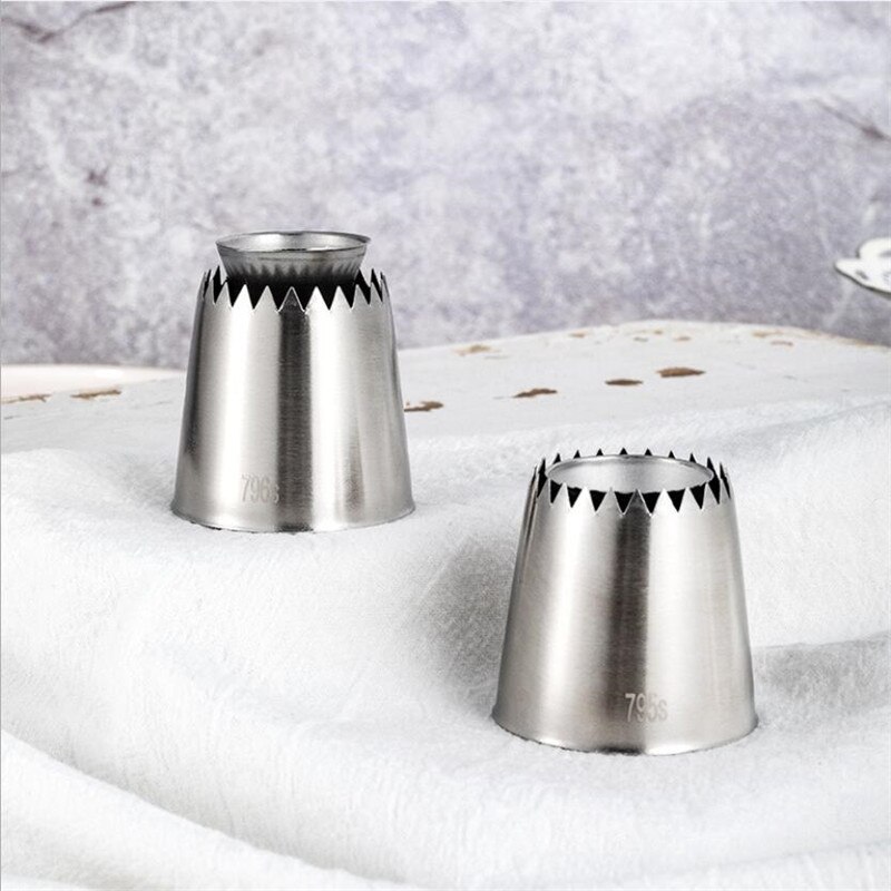 2Pcs Sultan tube Russian Pastry Tip Icing Piping Stainlessl Steel Nozzles Large Icing Piping Nozzles Cupcake Baking Tools