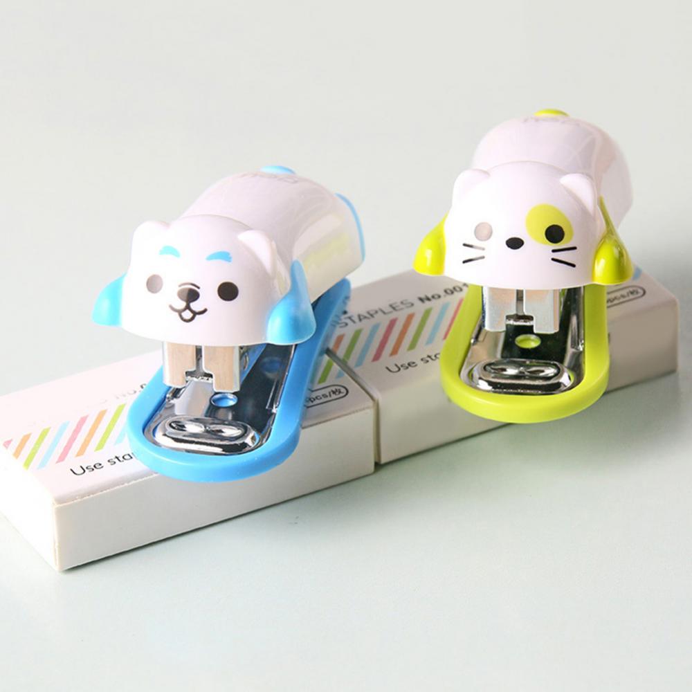 Stapler Mini Cartoon Dog Desktop Stapler Home Office Stationery with Staples Child Office School Supplies
