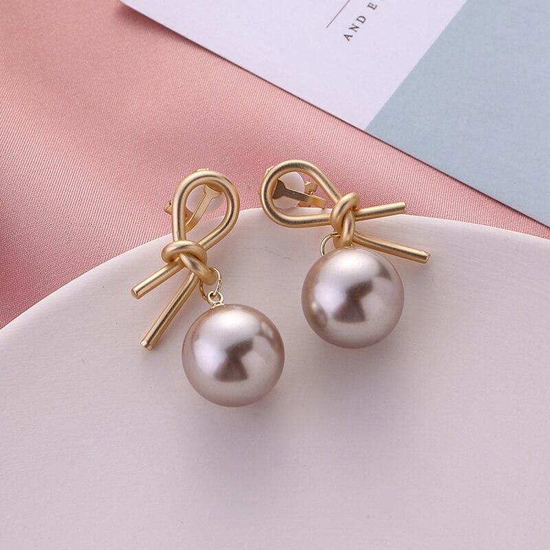 Metal coreano oro geométrico Irregular grande perlado brillante pendientes de Clip pendientes largos aretes pendientes para mujeres chica no piercing oreja Clips joyas