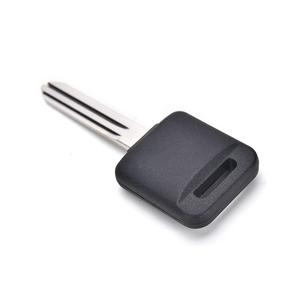 1PC Remote Head Key For Nissan Uncut Ignition Blank Chipped Car Key With Transponder Chip for Nissan