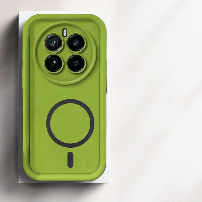 Für Realme 12 5G / 12X 5G Plus / 12 Pro 5G / Realme 12 Pro Plus Capa Hülle mit magnetischer Aufkleberabdeckung für kabelloses Laden: PC + TPU / green