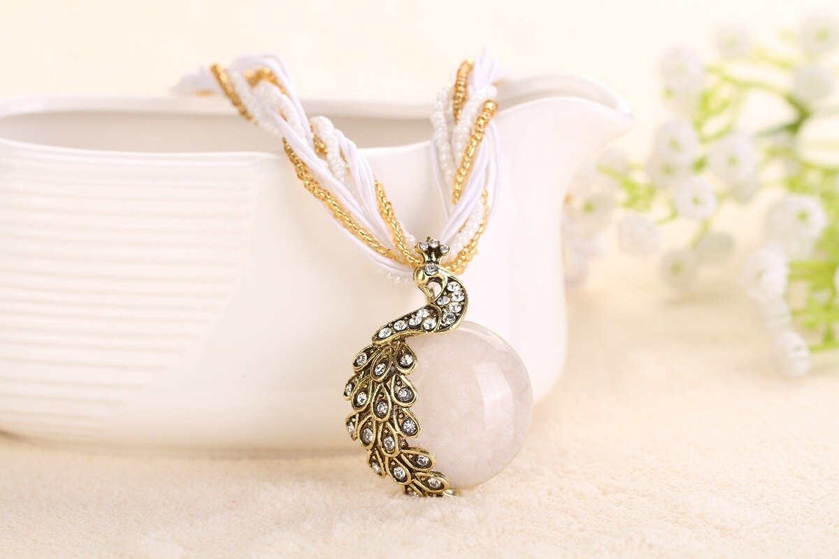 Aankomst Legering Pauw Accessoires Multi Color Ketting Bohemen Persoonlijkheid Overdrijving Ketting: white