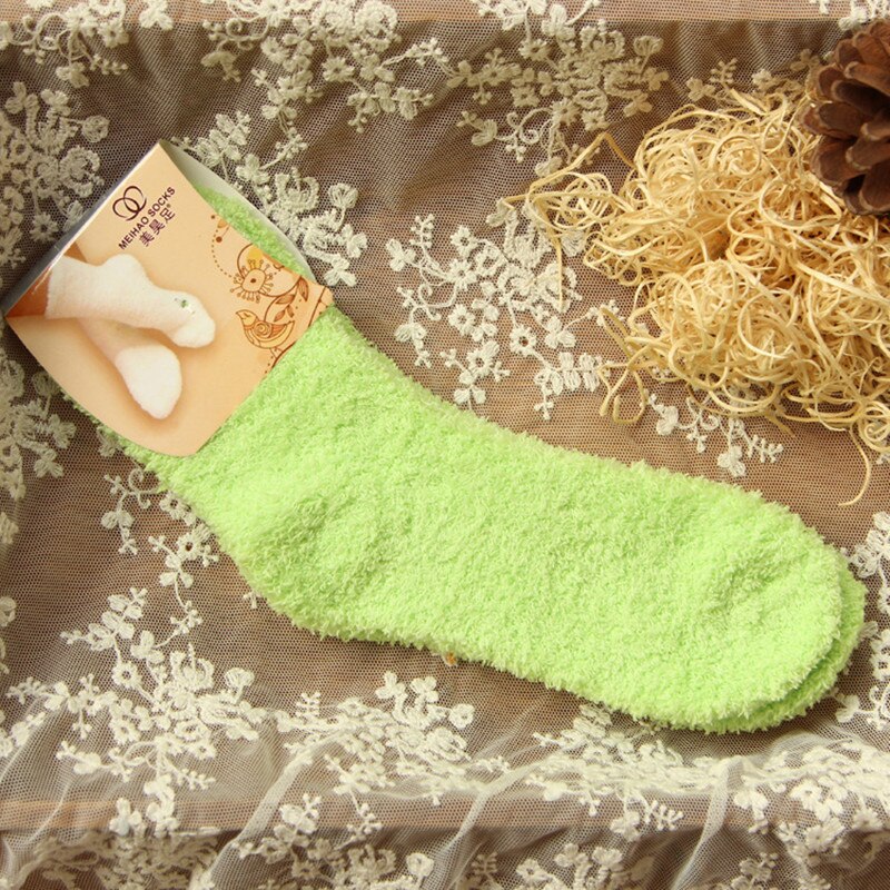 Elastische Vrouwen Meisjes Zacht Bed Vloer Sokken Pluizige Warme Winter Ademend Pure Verschillende Kleuren Coral fluwelen verdikking vrouwen sokken: Fruit green