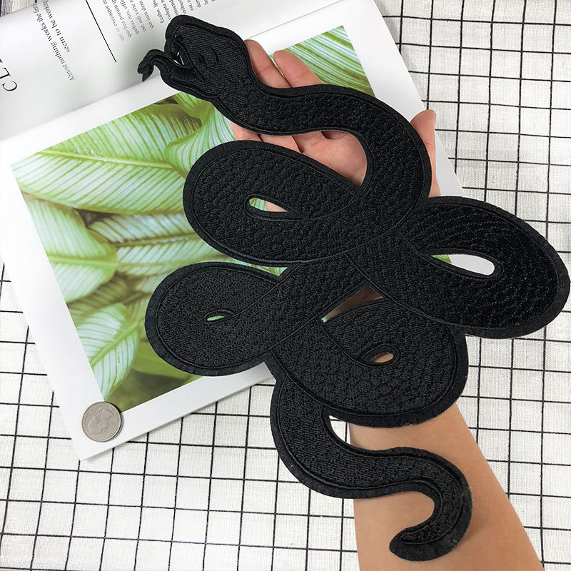 1 Pcs Grote Stickers Voor Kleding Patches Snake Borduren Patch Diy Patches Voor Kleding Applique Borduurwerk Dark Patches