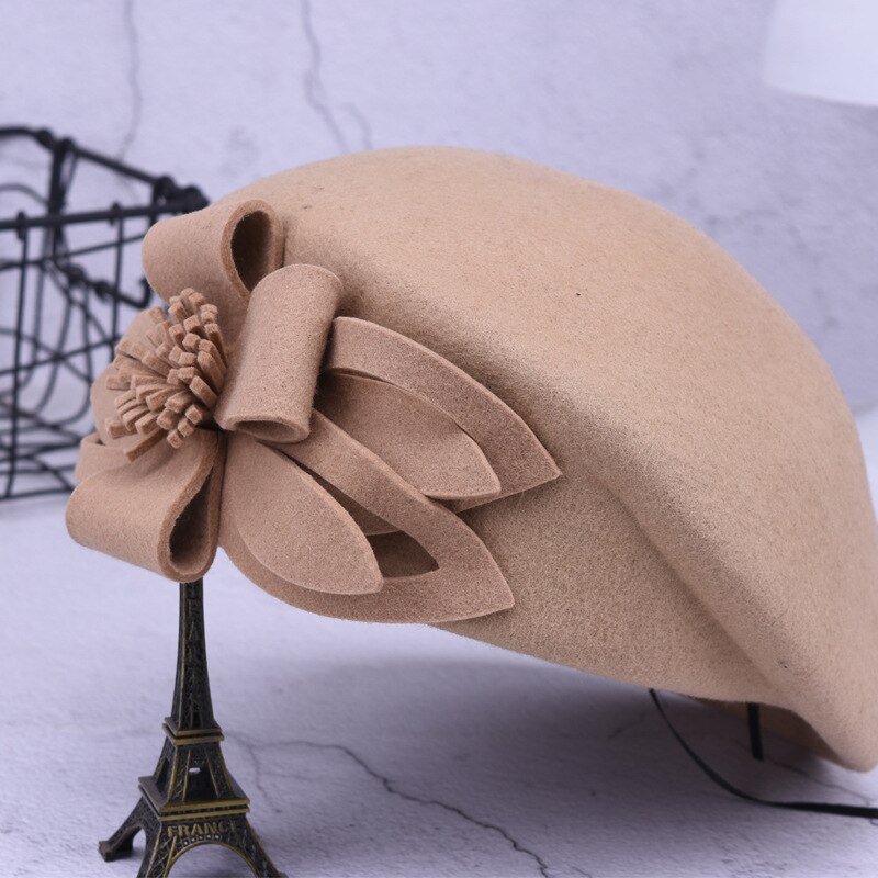 Autumn And Winter 100% Wool Berets Women Winter Felt Hats Lady French Beret Flower Wool Beret Caps