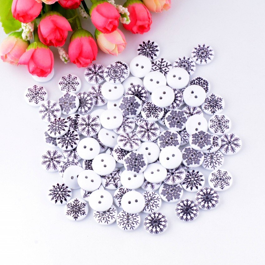 50 Stks Willekeurige Gemengde 2 Gaten Print Sneeuwvlok Hout Knoppen 15mm Dia. naaien Gereedschap Voor Diy Kleding Accessoires F0587F