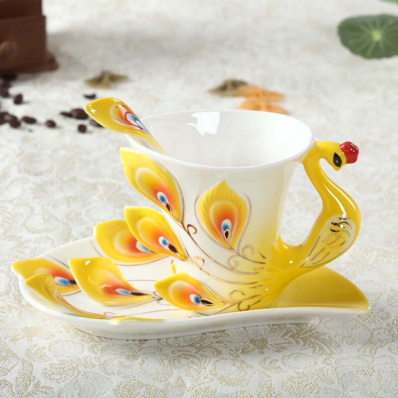 Taza de pavo real esmaltada de Color de cerámica con plato de café té beber agua tazas artesanales decoración creativa cumpleaños de San Valentín