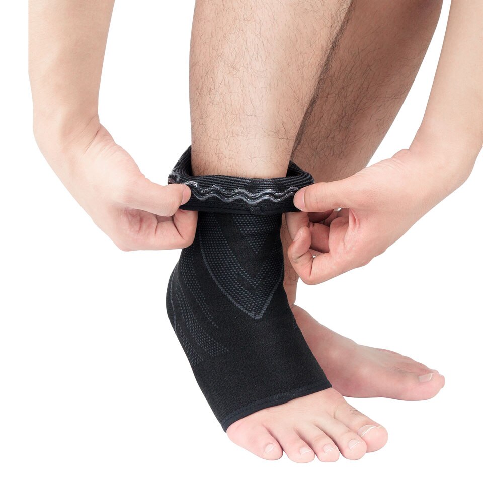 Justerbar ankelstøttepude beskyttelse elastisk bandage ankelbøjle beskyttelse forstuvninger skade wrap hæl pude til basketball