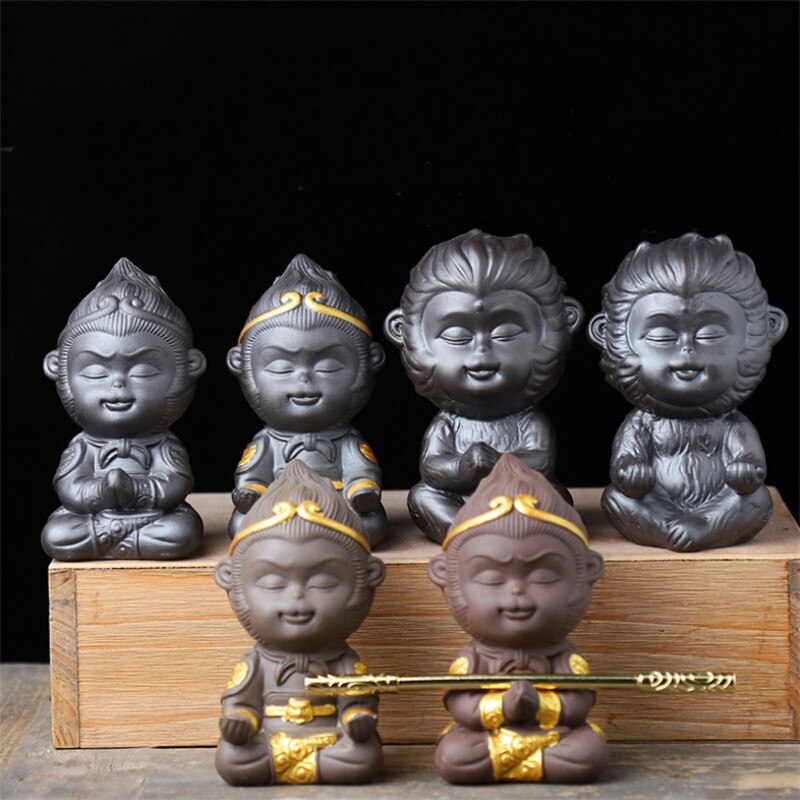 Ceramic Animal Statue Fish Tank Landscape Figurines Monkey King Ornament Tea Pet Home Decoration Accessories Car Craft