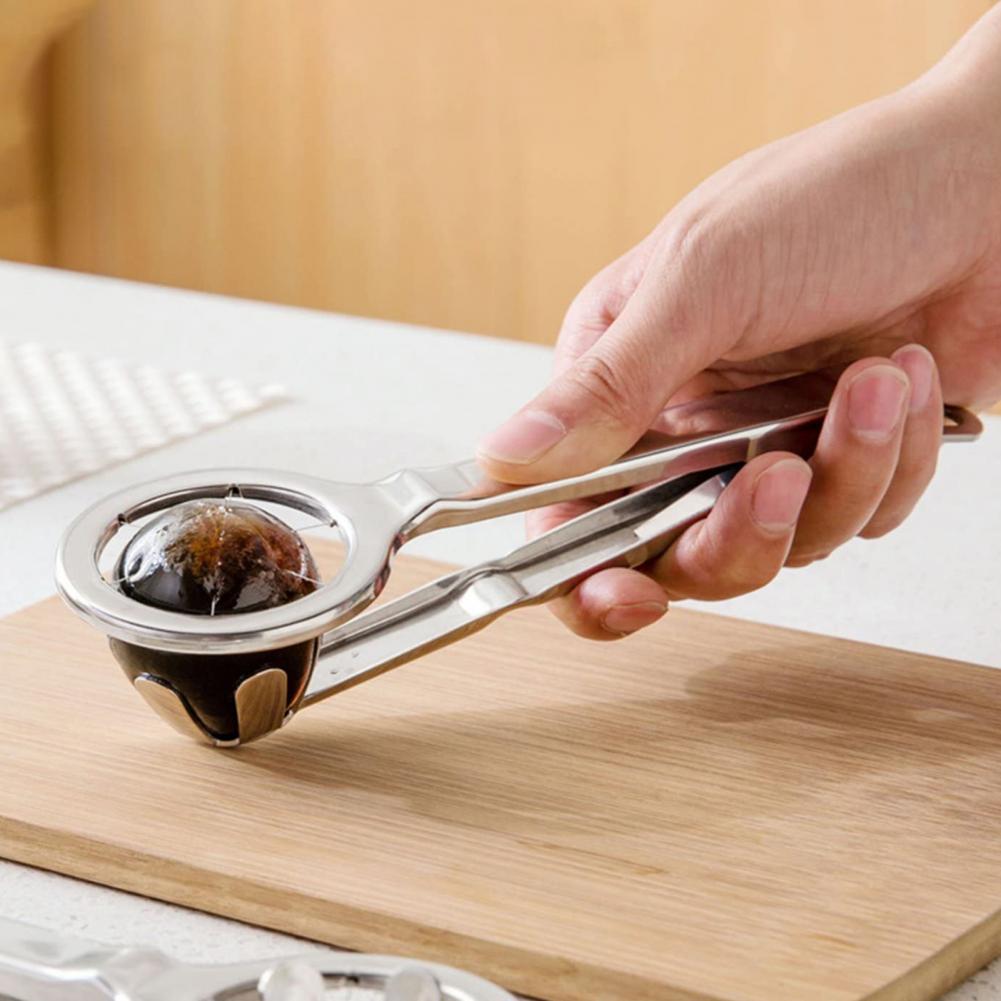 Stainless Steel Kitchen Egg Slicer Non-slip Practical Kitchen Tool Cut Egg Wedger Cutter for Hotel Petal Shape Egg Cutte