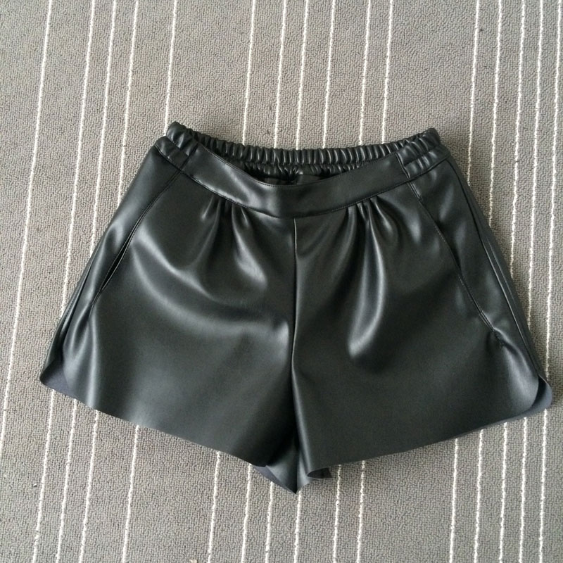Bivigaos efterår vinter sort læder korte bukser pu læder elastiske talje shorts kvindelige løse casual shorts til kvinder: M
