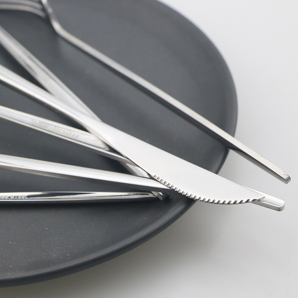 30Pcs Silverware Set 18/10 Stainless Steel Dinnerware Set Cutlery Set Knife Fork Spoon Dinner Set Silver Home Tableware Set