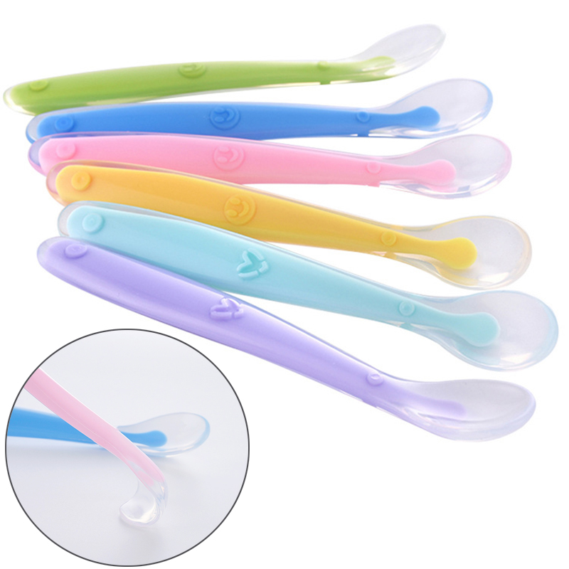 Cucharas de alimentación de silicona suave para niños, cuchara infantil de seguridad, herramientas de vajilla de retales