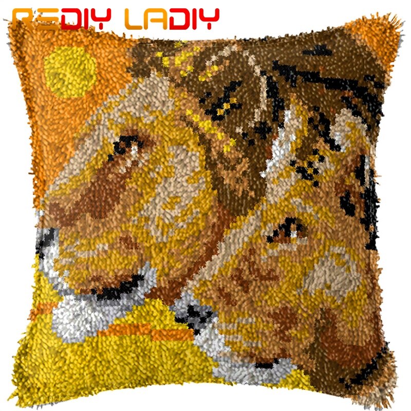 Latch Hook Kits Make Your Own Cushion Polar Bear Pre-Printed Canvas Crochet Pillow Case Latch Hook Cushion Cover Arts & Crafts: BZ810