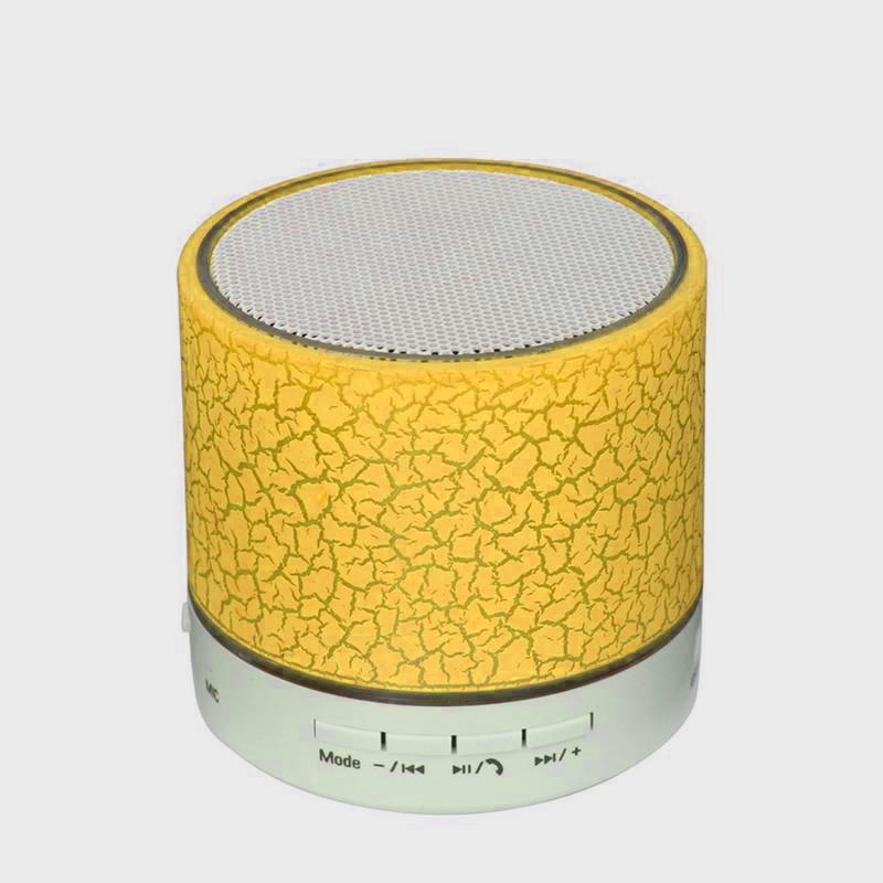 Kleurrijke Led Bluetooth Speaker Mini Draagbare Draadloze Kaart Bluetooth Speaker Big Crack Mobiele Computer Notebook Subwoofer: YELLOW