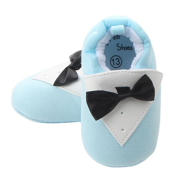 Baby Jungen Mädchen warm Booties nicht-Schleudern Weiche Sohle Baumwolle Ersten Wanderer Schuhe Hausschuhe mit Fliege: Blau / 0-6 Monate