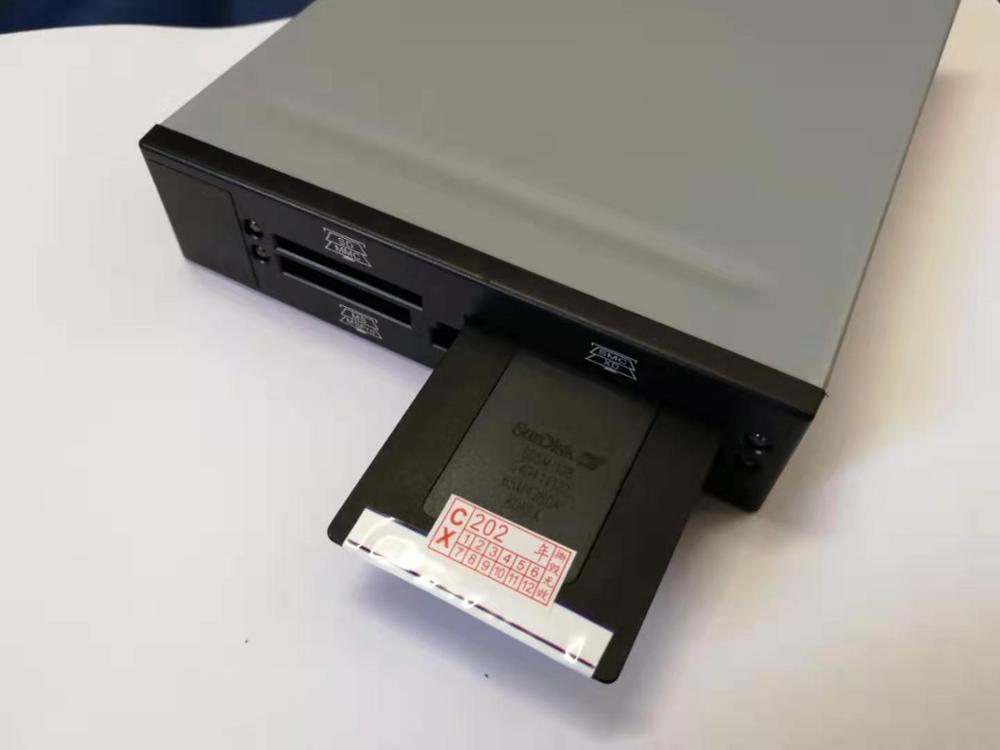 Sm-kartenleser, smartmedia-kartenleser, cf-kartenleser, usb-anschluss