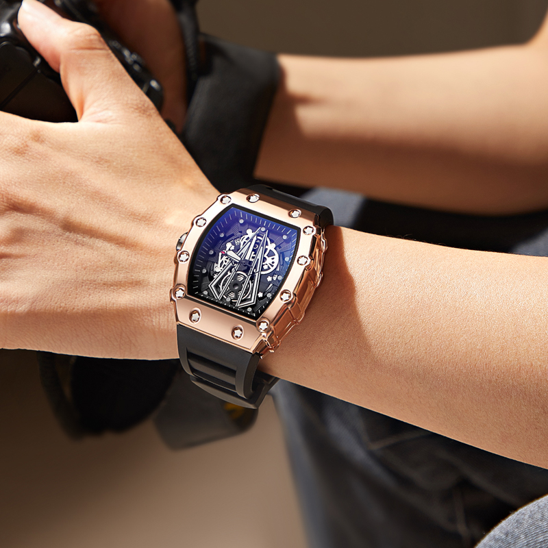 Relojes deportivos con esfera de esqueleto para hombre, estilo a la , superior, correa de Gel de sílice de lujo, reloj de cuarzo resistente al agua, Montre Homme