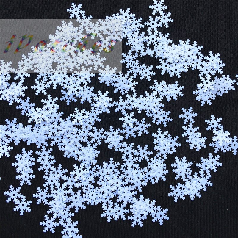 100 stks/partij 10mm Sneeuwvlok PVC Pailletten Met 1 Center Gat Kerstcadeau DIY Kleding Navidad Ornamenten Witte Sneeuw