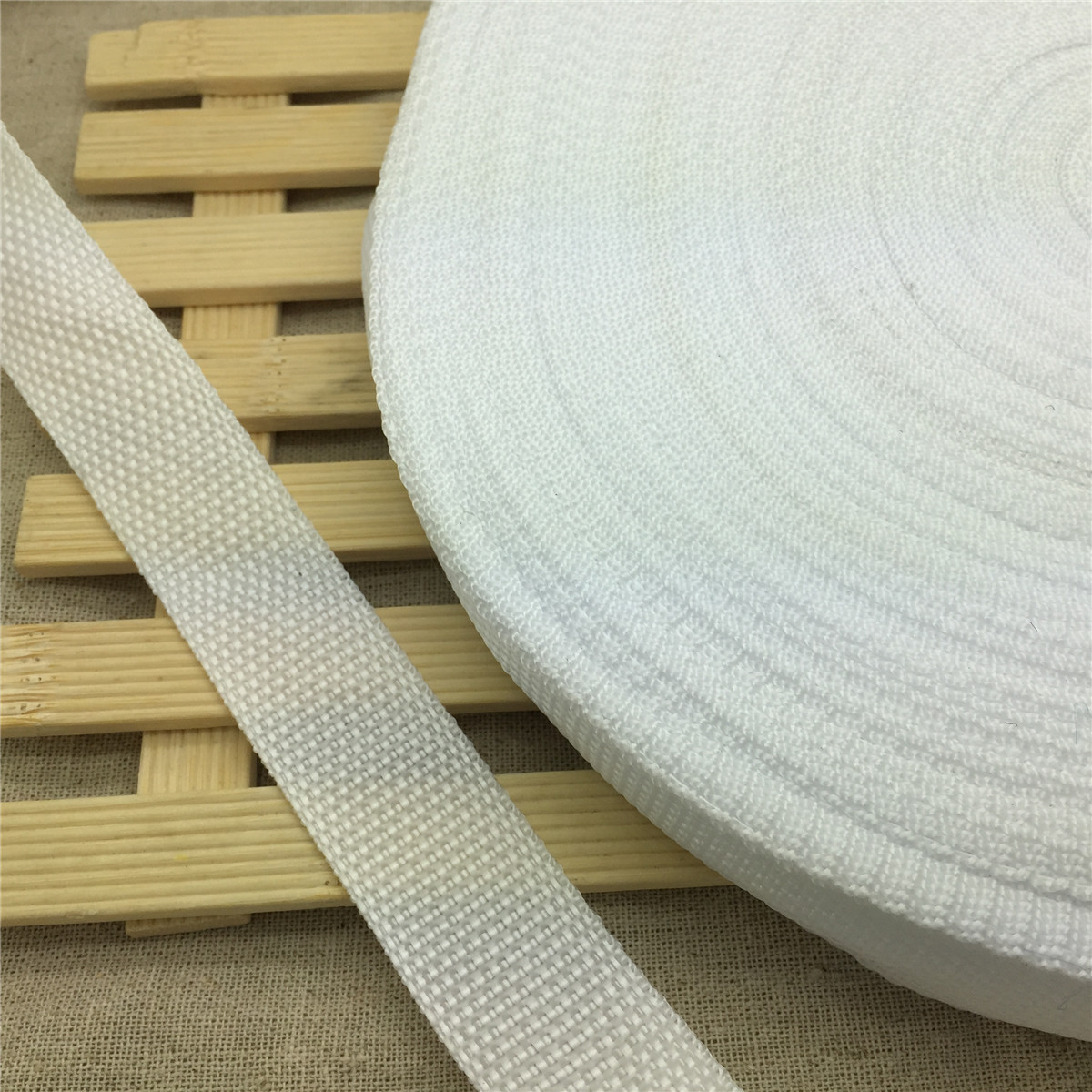 10 Yards/Roll 30mm Wide Strap Nylon Webbing knapsack Strapping Bags Crafts: White