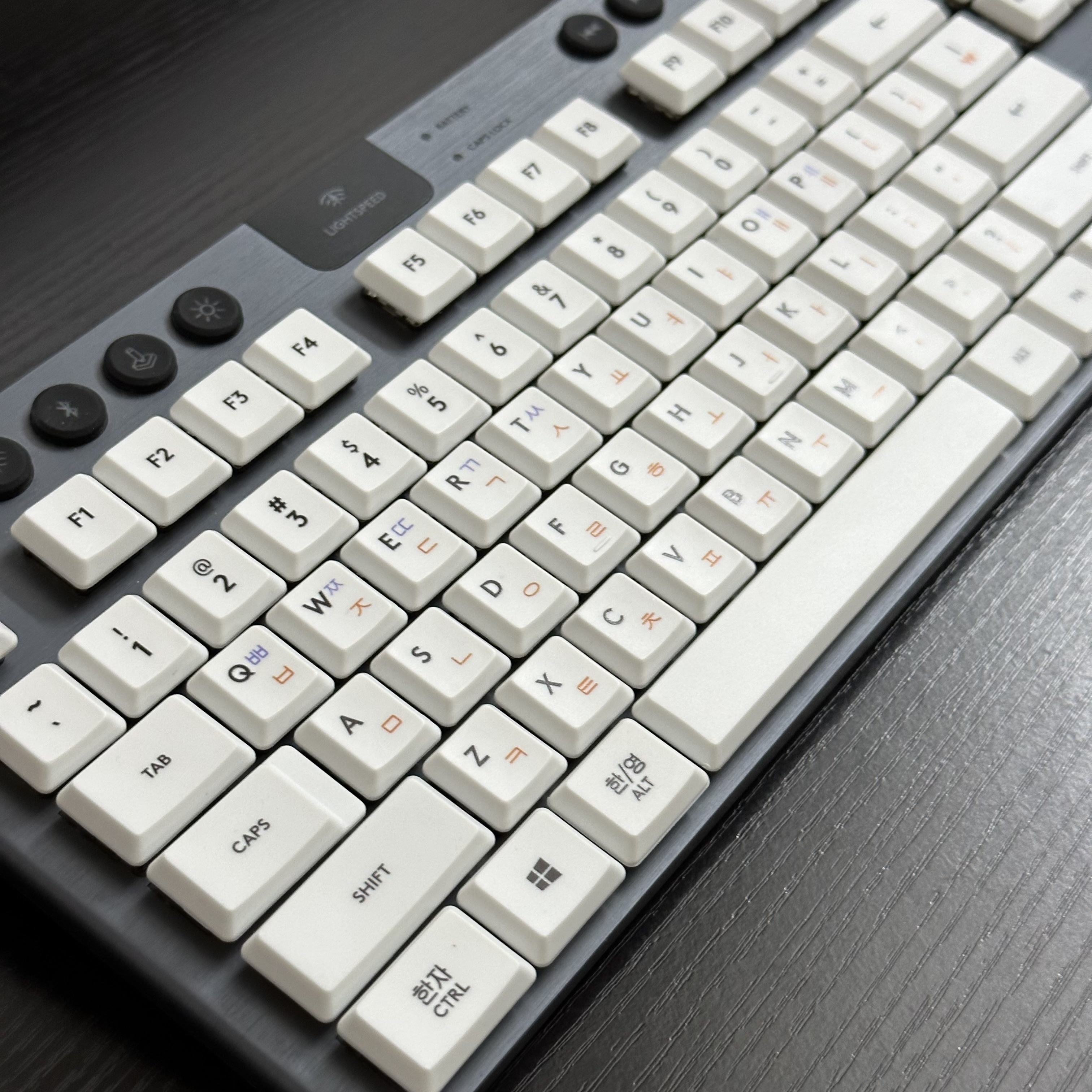 Korean Language Keycaps,PBT/PC Custom Keycap Set,Suitable for Logitech G915 G813 G815 G913 TKL RGB Mechanical Gaming Keyboard.: Olive / BLACK SWITCH