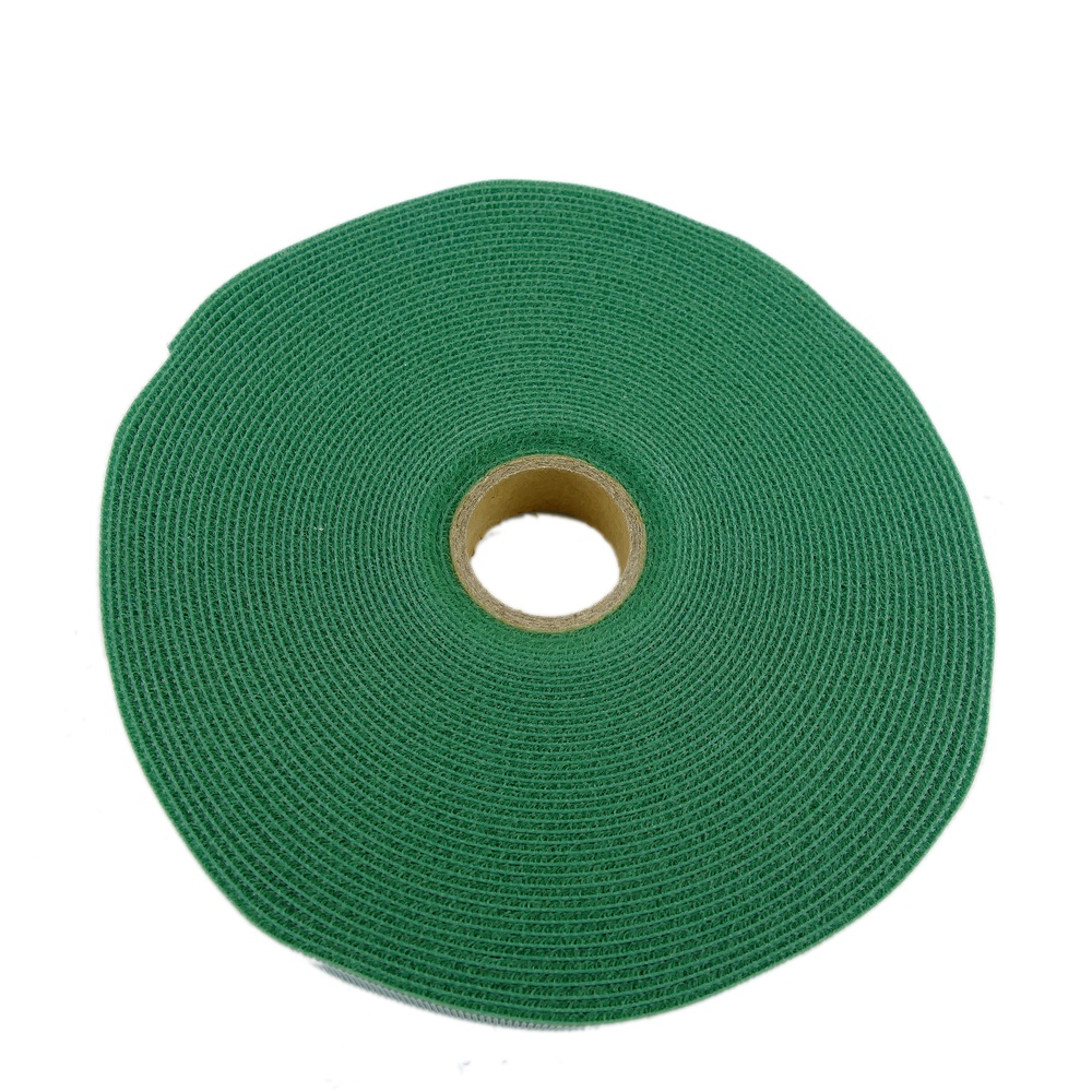 BeMatik-20mm x 10m green stick tape coil