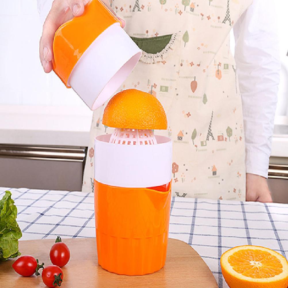 Plastic Keuken Handmatige Juicer Huishoudelijke Fruitpers Roterende Hand Met Cup Oranje En Citroen Handmatige Juicer Voor Familie Bar