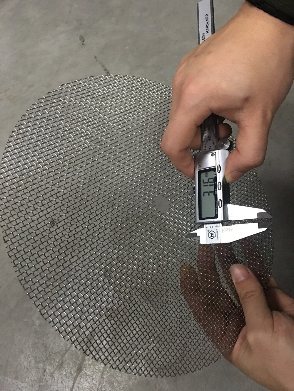 BREWZILLA/ROBOBREW 35L GEN3 - BOTTOM FINE MESH SCREEN FOR MALT PIPE