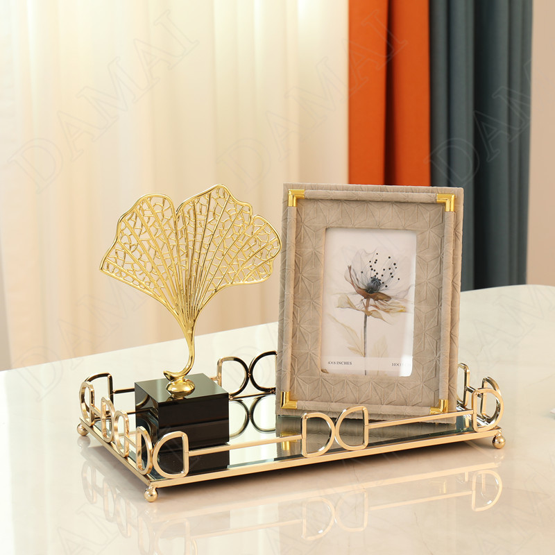 Modern Gold 7 Inch Leather Rectangle Photo Frame Bedroom Bedside Picture Organizer Office Desktop Frame Home Decor Ornaments