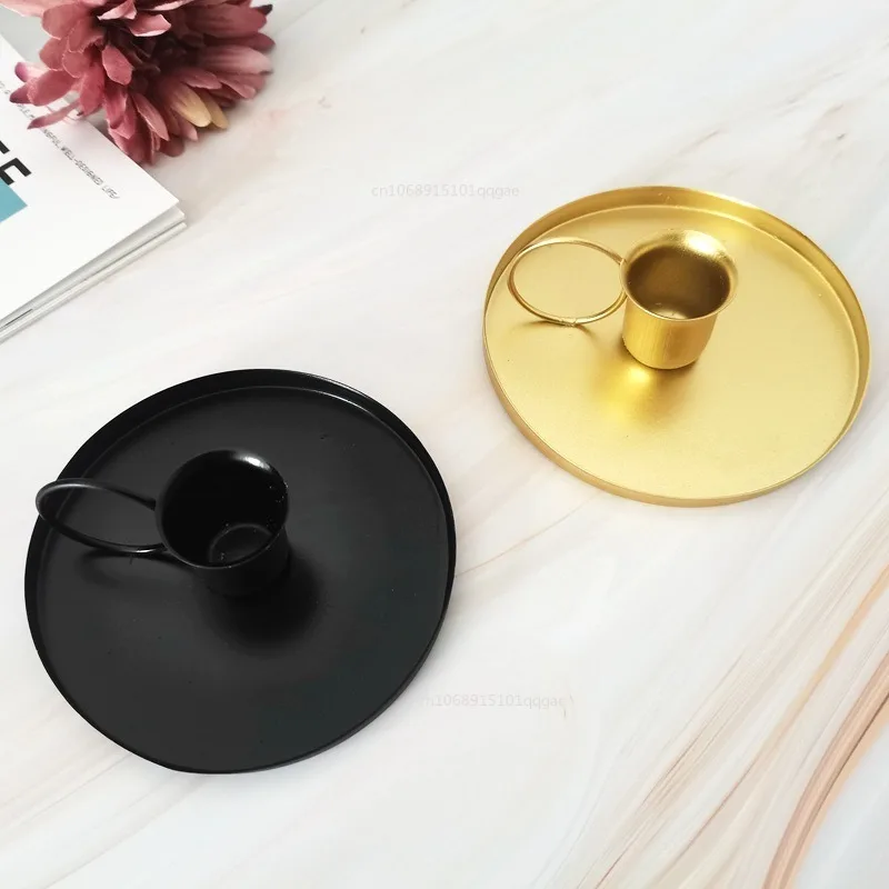 Candle Holder Desktop Candlestick Adornment Metal Candlestick Taper Candle Holder with Handle Home Wedding Decorations