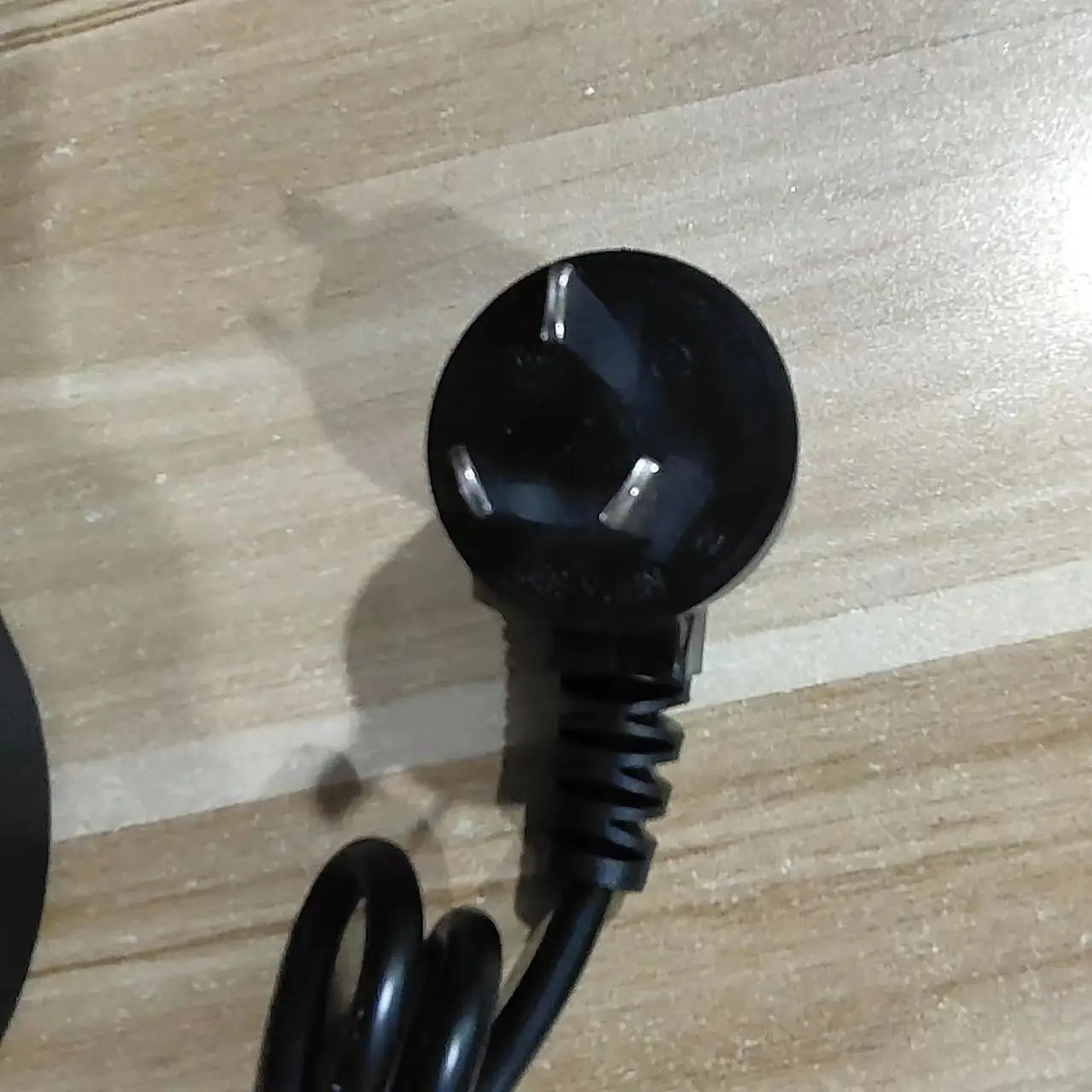 Geschikt voor de nestlé nespresso aeroccino 3/4 volautomatische melkschuimmachine met roestvrijstalen basis.