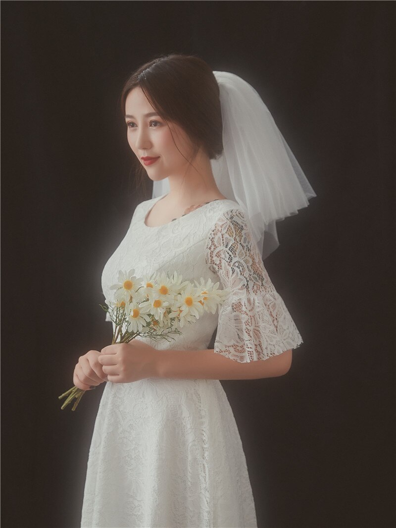 Short Mini Simple Bridal Veils Lush Mesh Shoulder Length Veils Vintage Wedding Veils For Woman White Ivory Accesoire Mariage