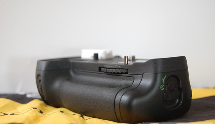 Batterigrepp mb -d14 mbd 14 mb d14 för nikon  d600 d610 dslr kamera fungerar med en -el15 aa batteri