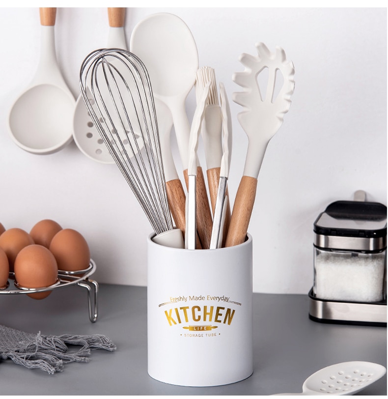 1PCS Silicone Utensils With Wooden White Cooking Kitchenware Tool Multifunction Handle Non-Stick Spatula Ladle Egg Beaters