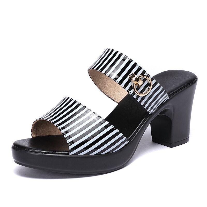 Gktinoo dame tøfler sandaler sommer høye hæler lakk kvinner sko dame tøfler sommer sandaler sko: Svart / 5