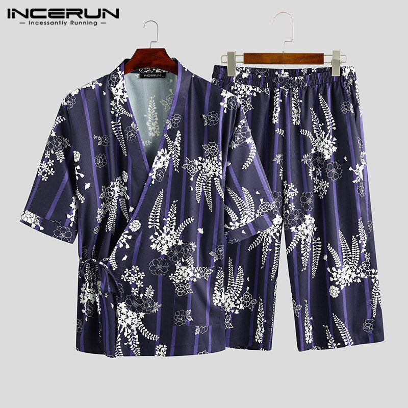 INCERUN Men Printed Pajamas Sets Half Sleeve Loose V Neck Sleepwear Tops Leisure Shorts Kimono Homewear Men Nightwear Suit S-5XL