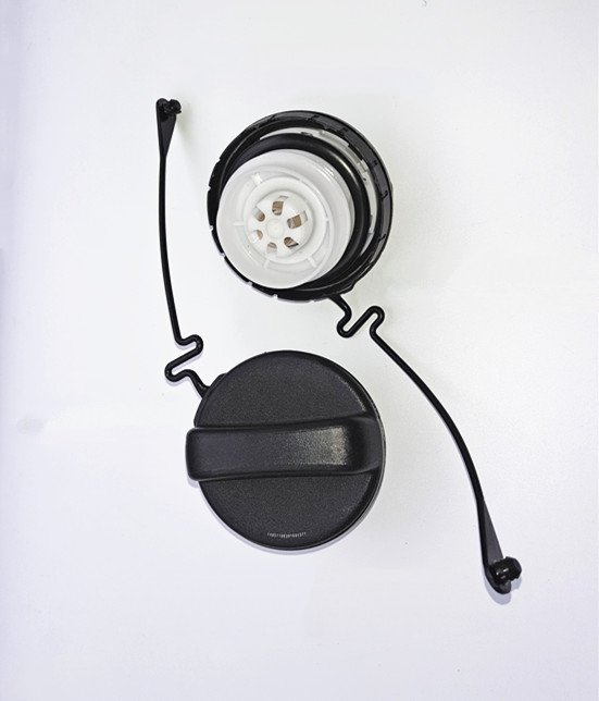 Fuel Tank Gas Cap 77300-52030 For Toyota COROLLA RAV4 SEQUOIA PRIUS FJ HIGHLANDER LAND CRUISER For LEXUS LS460 LX570