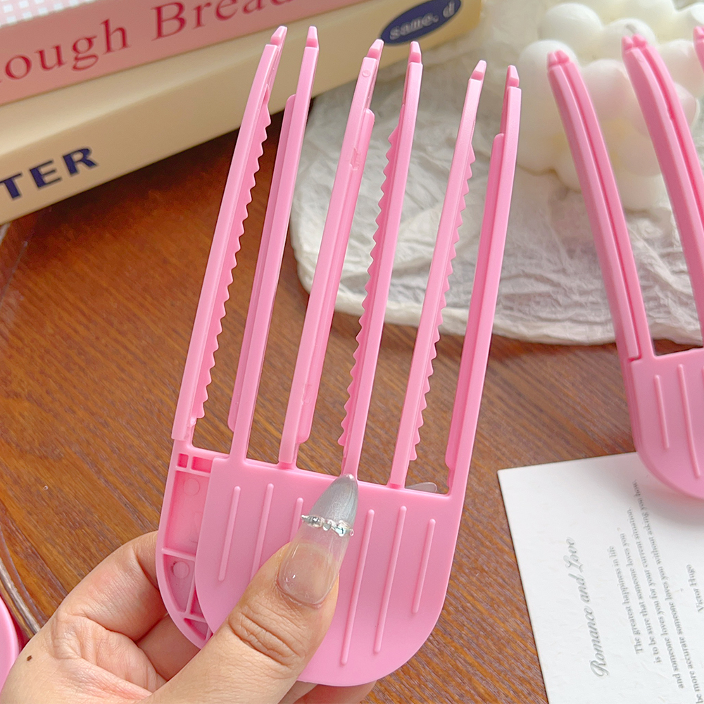 Women Fluffy Hair Roots Clips Comb Hairs Top Styling Curling Barrel Portable Korean Lazy Hairs Clip Volume Wind Sculpting Comb: Dark Khaki