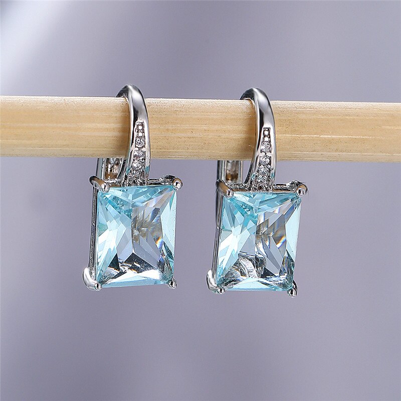 Trendy kvindelige blå zirconia sten øreringe charme lille klip øreringe til kvinder minimalistiske regnbue firkantede bryllup øreringe