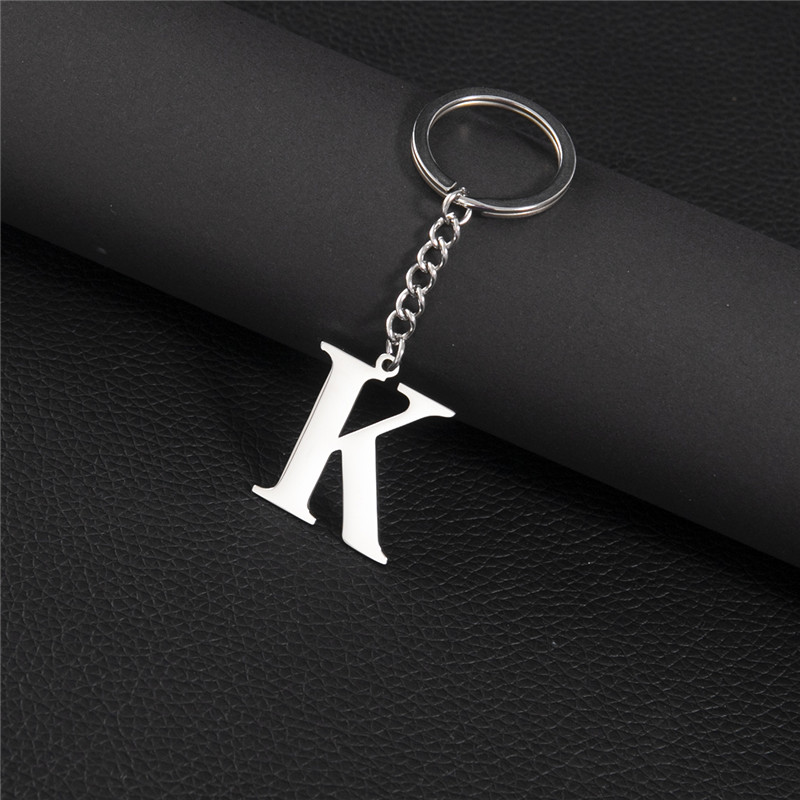 Punk diy az bokstäver nyckelring kvinnor metall initial hänge nyckelring ring för män trend 26 alfabet nyckelring väska tillbehör: Guld-