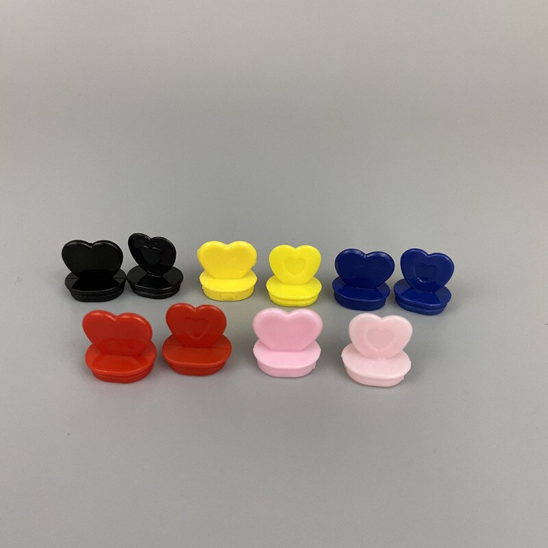 500Pcs Netto Rode Creatieve Colofull Hart Vorm Stopper Takeaway Verpakking Melk Thee Beker Deksel Stoppers Lekvrij Liefde Plastic Plug