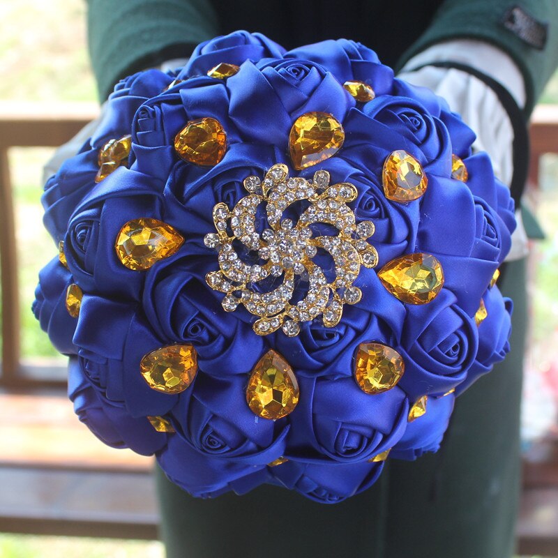 Royal blue artificial rose wedding bouquet wedding ribbon gold diamond silver diamond pearl decoration bride wedding bouquet