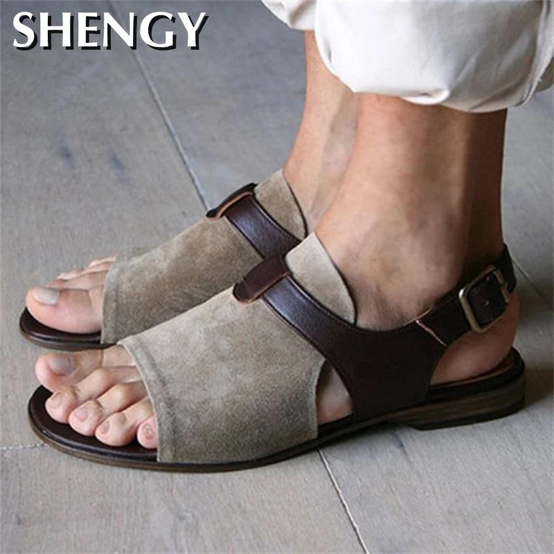 Sandalias romanas informales para hombre, zapatos planos Retro de Punta abierta para playa, sandalias de gladiador con cinturón y hebilla, talla grande, verano,
