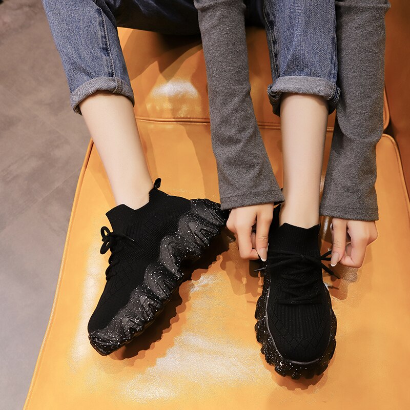Loopschoenen sneakers vrouwen netto oppervlak scarpe donna ademend feminino zapatillas mujer femme deportivas zapatos vrouwen schoenen