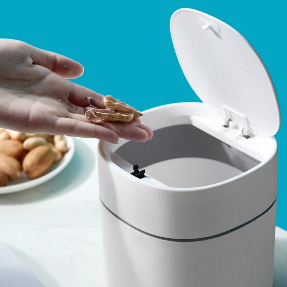 Mini Desktop Waste Bin Household Dresser Table Wastepaper Trash Can with Lid