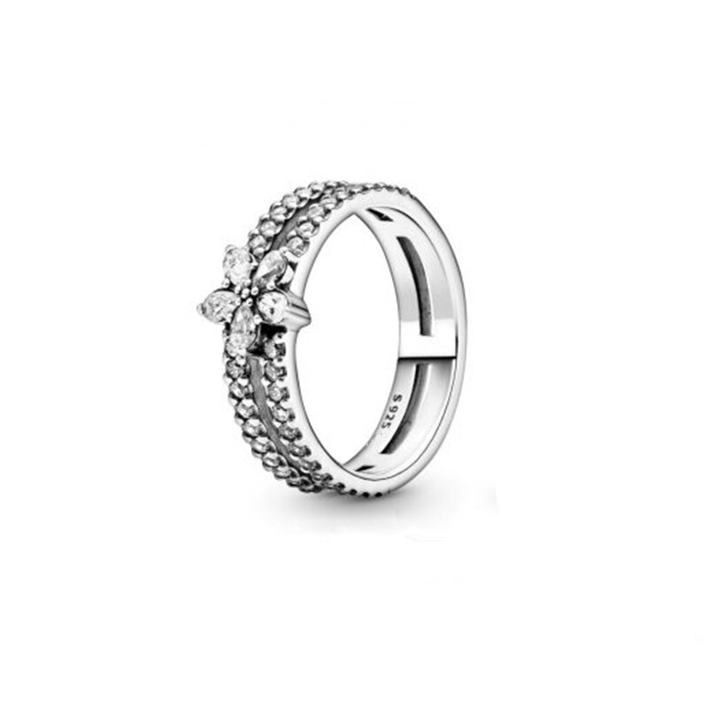 Heart-shaped Snowflake Moon Ring For Winter Of , Gorgeous Jewelry To Give Your Wife An Exquisite Engagement: 8.25 / 3