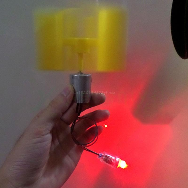 0.1V-5.5V Mini Wind Turbine Generator Mini Motor with Blade DIY Kit for Making All Kinds of Small Technology Model Making