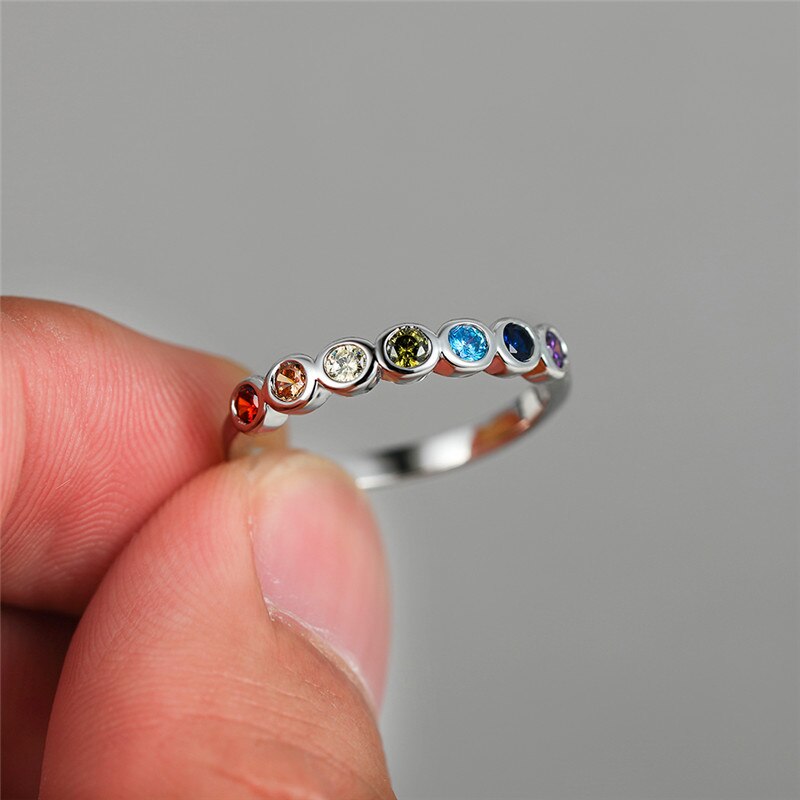 Mode Vrouwelijke Groen Blauw Crystal Party Ring Charm Zilver Kleur Liefde Engagement Ring Elegante Belofte Trouwringen Voor Vrouwen